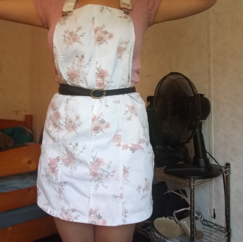 White overall dress floral L/G